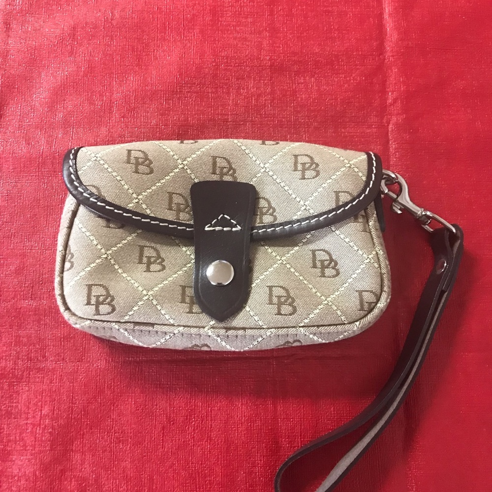 Wristlet